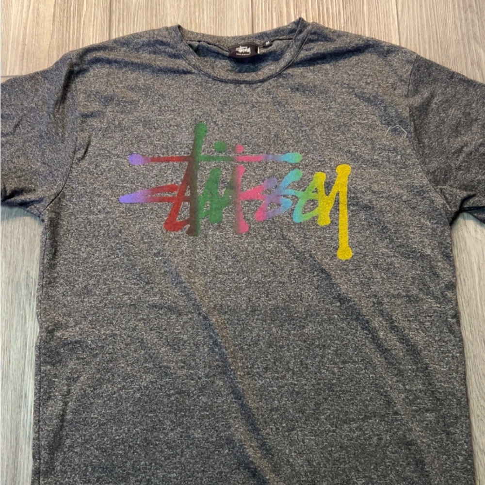Stussy Gray Short Sleeve Tee with Vibrant Logo
